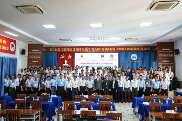 TRƯỜNG ĐẠI HỌC NHA TRANG ĐĂNG CAI VÒNG SƠ KHẢO GIẢI THƯỞNG KHOA HỌC & CÔNG NGHỆ  DÀNH CHO SINH VIÊN TRONG CƠ SỞ GIÁO DỤC ĐẠI HỌC NĂM 2025