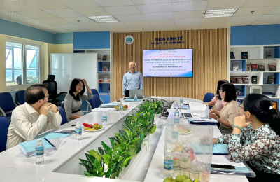 Họp hội đồng đánh giá nghiệm thu đề tài KHCN cấp bộ “Nghiên cứu đánh giá chuỗi giá trị sản phẩm cá chim vây vàng và cá bè vẫu tại khu vực Nam Trung Bộ”